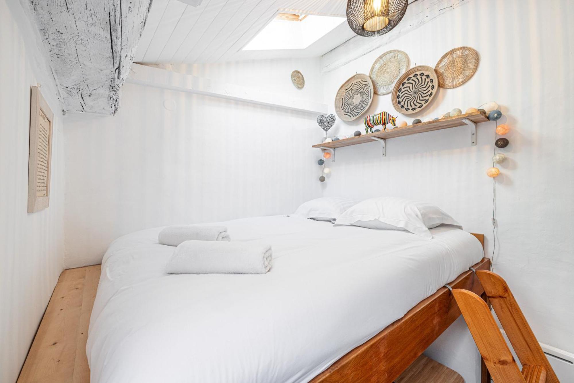 Quiet 1 Bdr At Port * Nizza